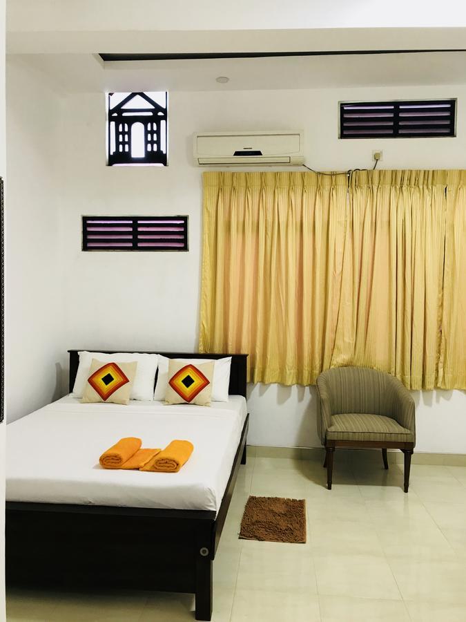 Lake City Resort Anuradhapura Bagian luar foto