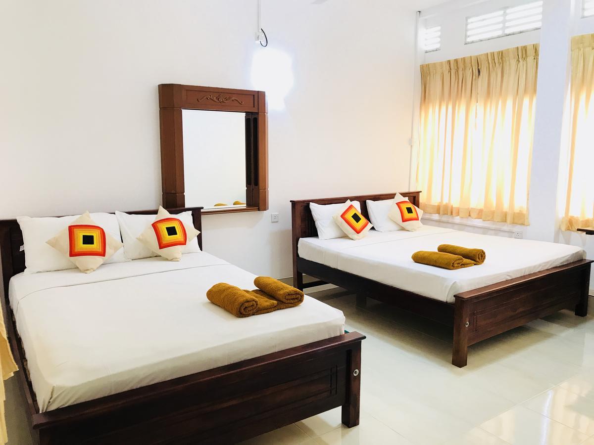 Lake City Resort Anuradhapura Bagian luar foto